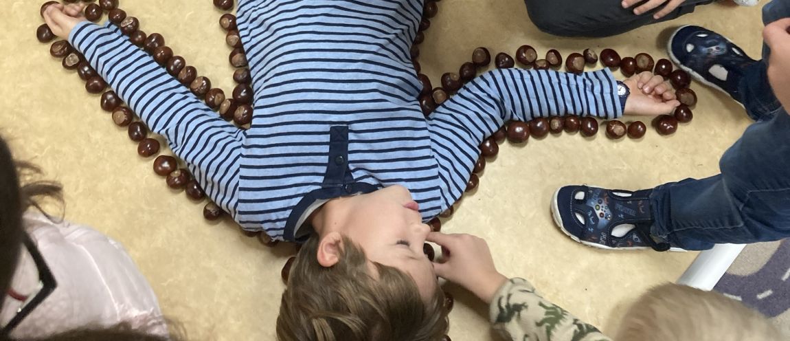 Kaštanohraní v 2.A