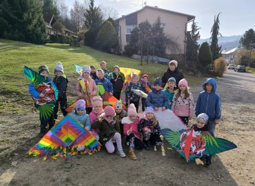 Obrázek k aktualitě Draci bez větru? Prvňáčci a deváťáci to zvládli!