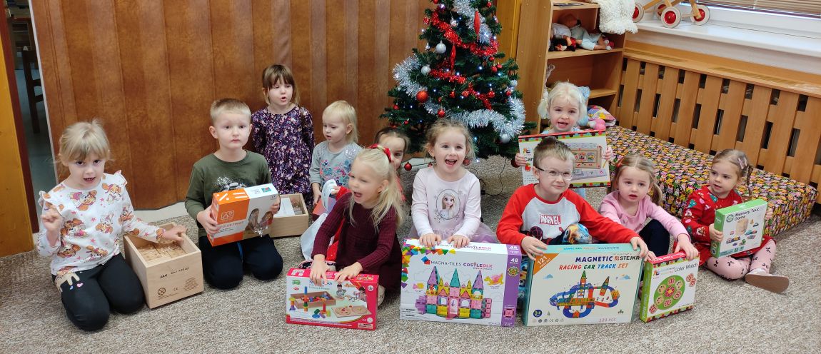 Posezení u stromečku 