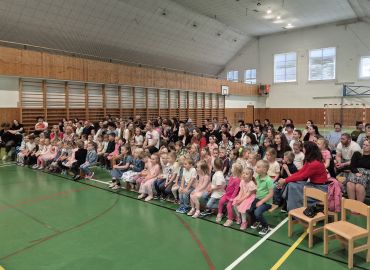 Obrázek k aktualitě Den matek s Adolfem Dudkem