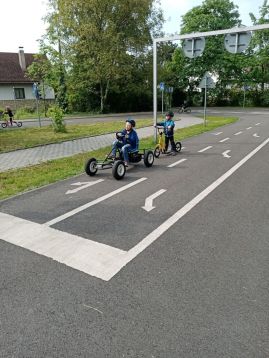 Fotogalerie Výlet na dopravní hřiště a návštěva Zámku Kinských - Koťata, foto č. 9