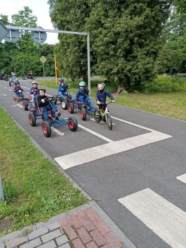 Fotogalerie Výlet na dopravní hřiště a návštěva Zámku Kinských - Koťata, foto č. 5