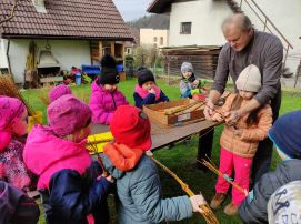 Fotogalerie Pletení pomlázky u pana Jurajdy , foto č. 10